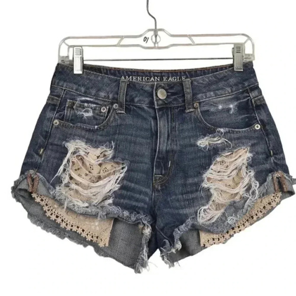 American Eagle Festival High Rise Jean  Shorts Embroidery Distressed Size 2 - Picture 2 of 13